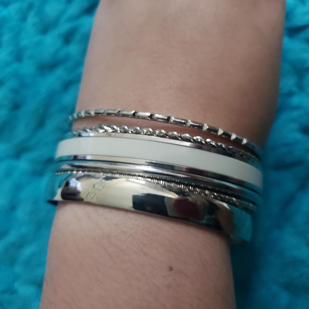 6 Pk Assorted Silver Bangle/ Bracelets - image 7